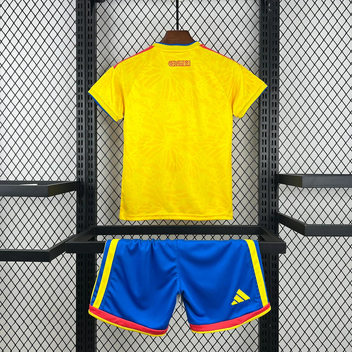 COLOMBIE - ENSEMBLE ENFANT DOMICILE 2026